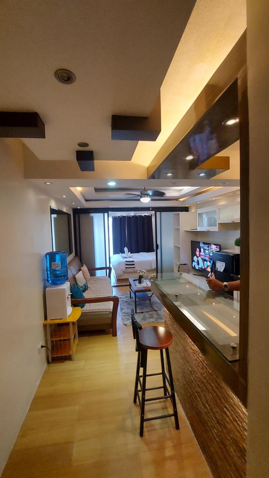 1Bedroom One Oasis Condo Fullyfurnished Davao Экстерьер фото